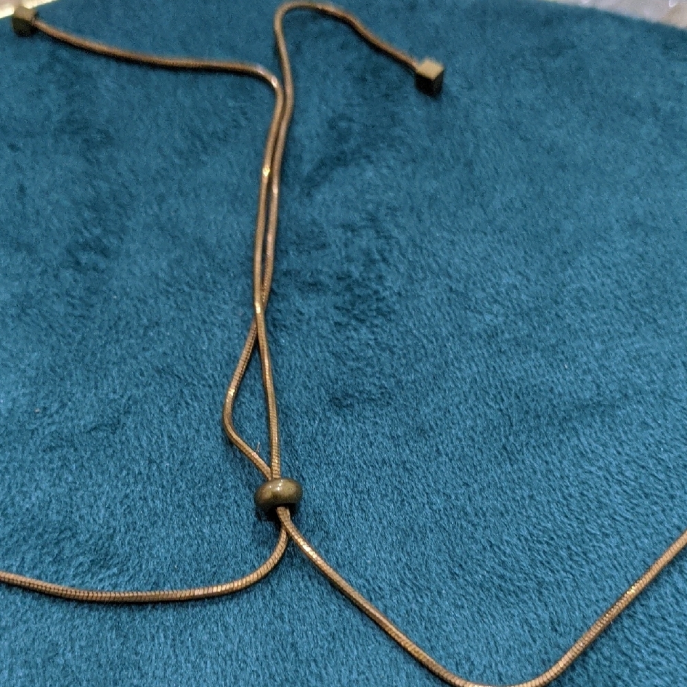 Unique Adjustable Soft Gold Triangle Pendant Neck… - image 2